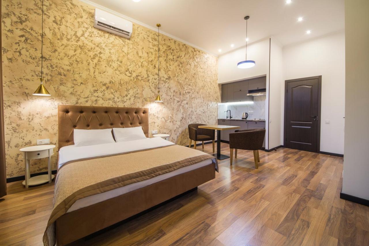 Central Dayflat Apartments Kiev Buitenkant foto