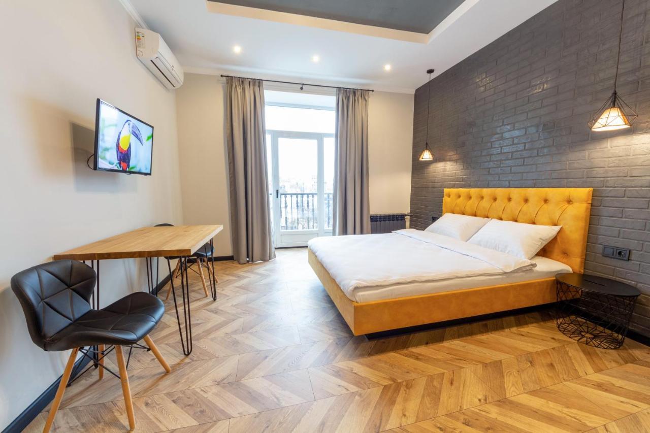 Central Dayflat Apartments Kiev Buitenkant foto