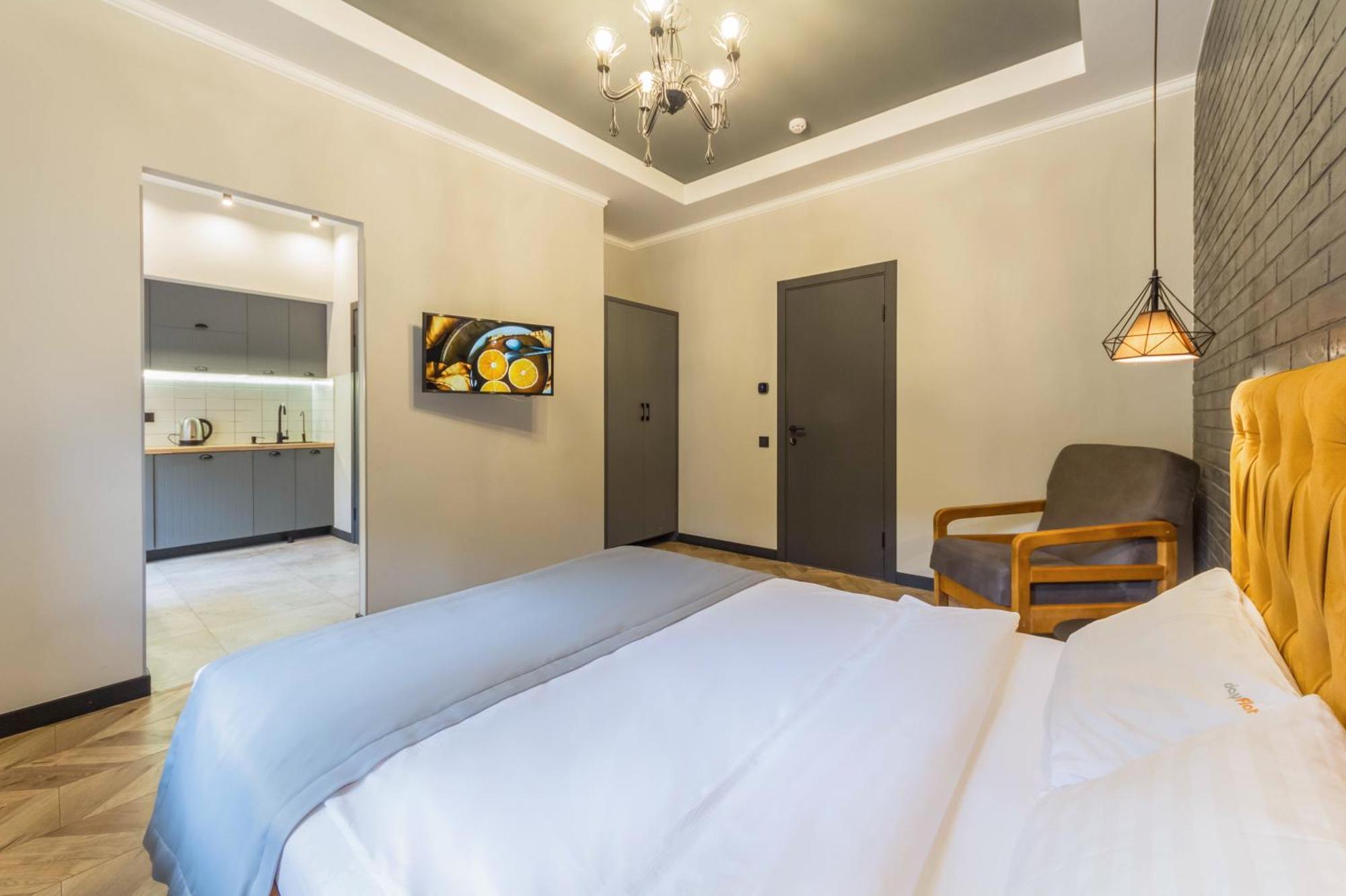 Central Dayflat Apartments Kiev Buitenkant foto