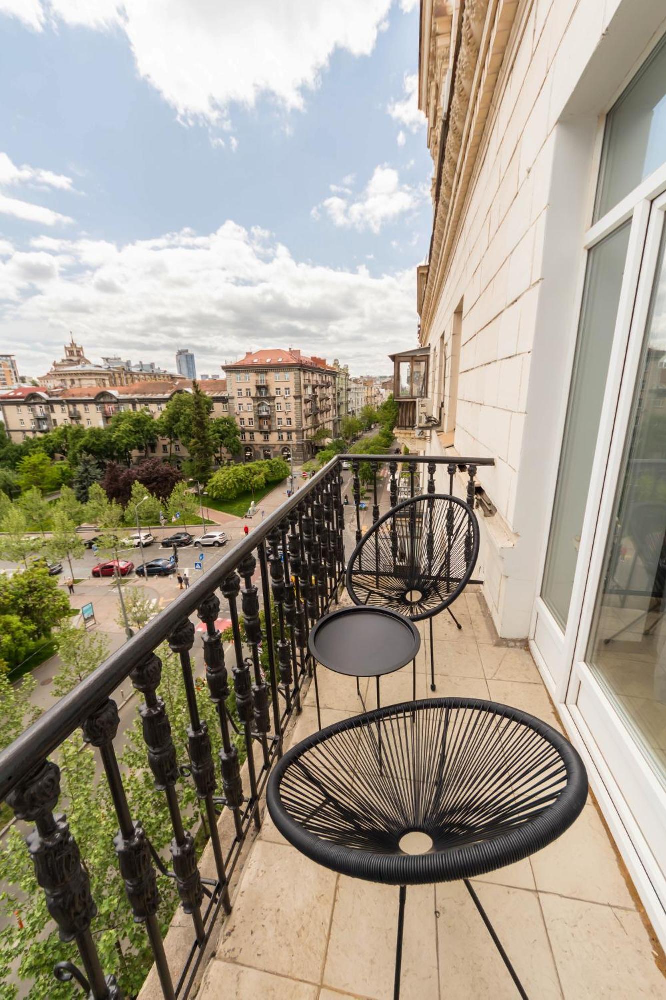 Central Dayflat Apartments Kiev Buitenkant foto