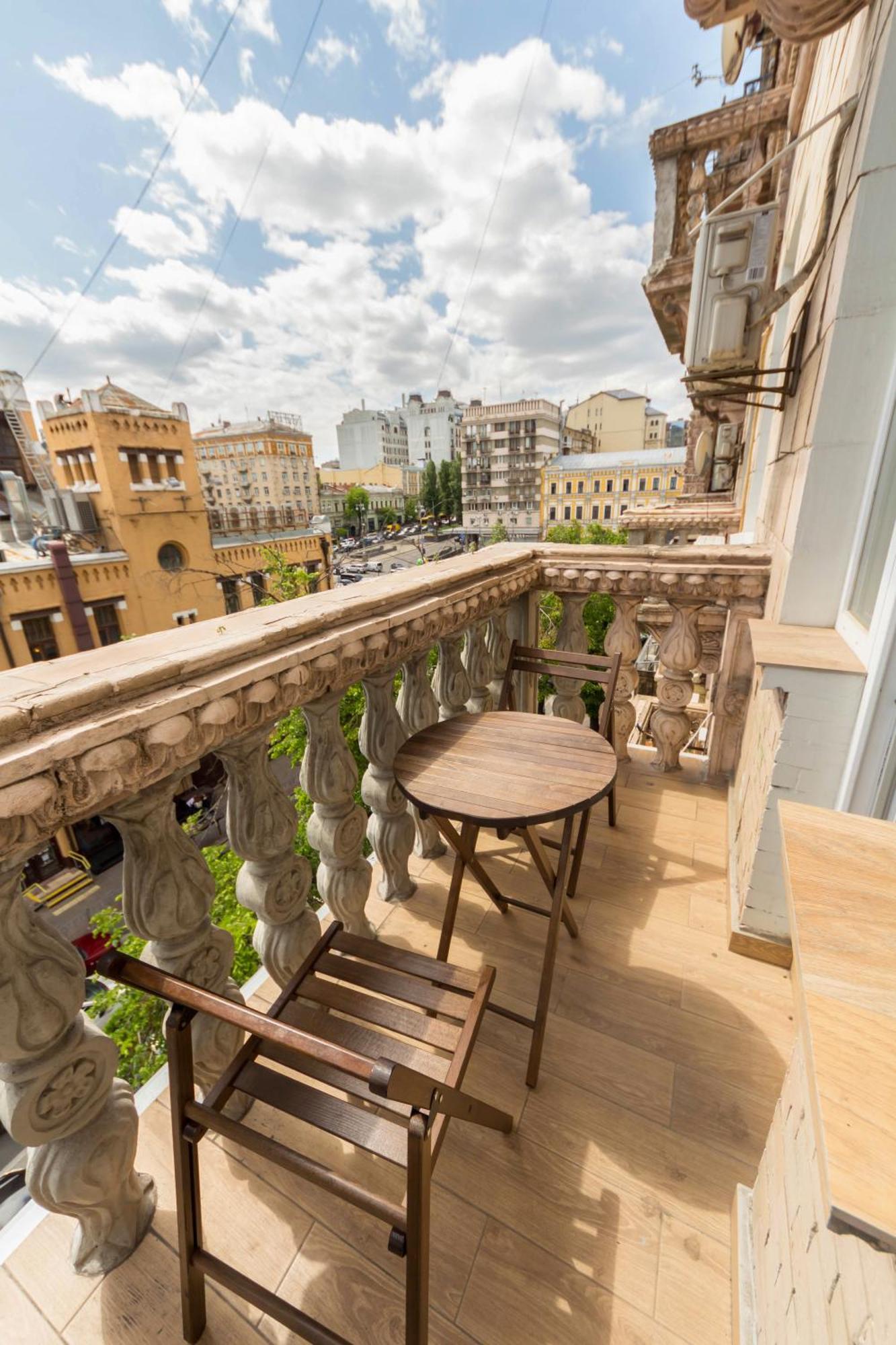 Central Dayflat Apartments Kiev Buitenkant foto
