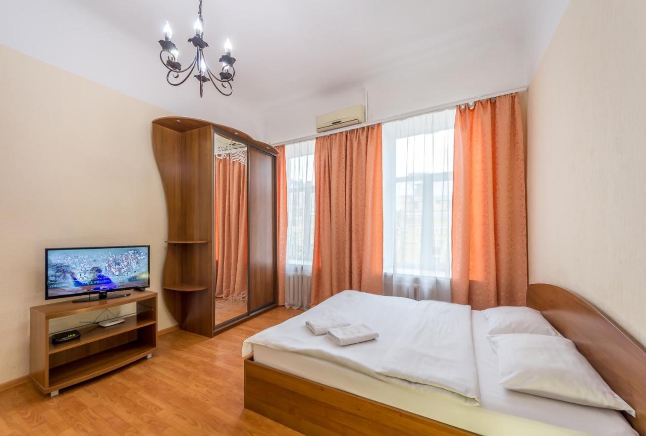 Central Dayflat Apartments Kiev Buitenkant foto