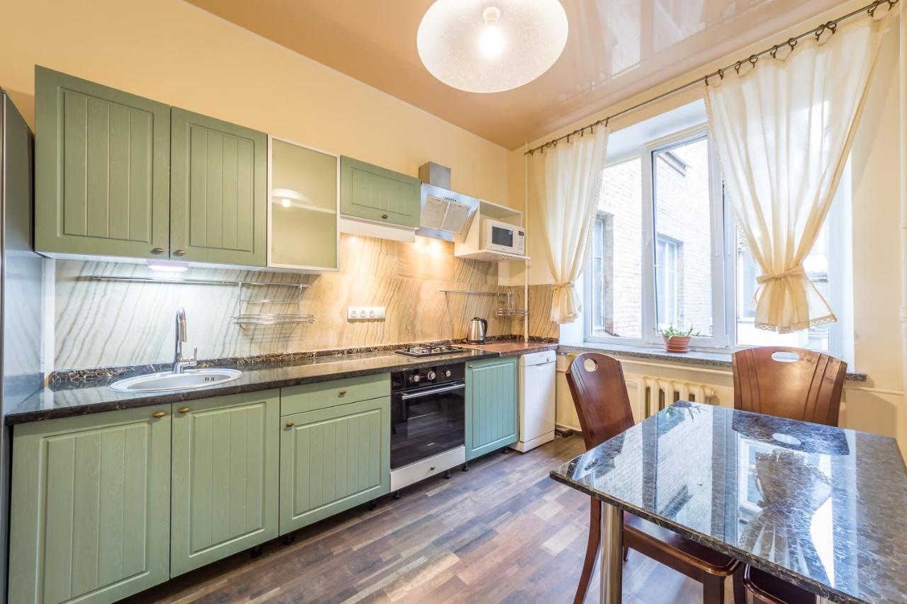 Central Dayflat Apartments Kiev Buitenkant foto
