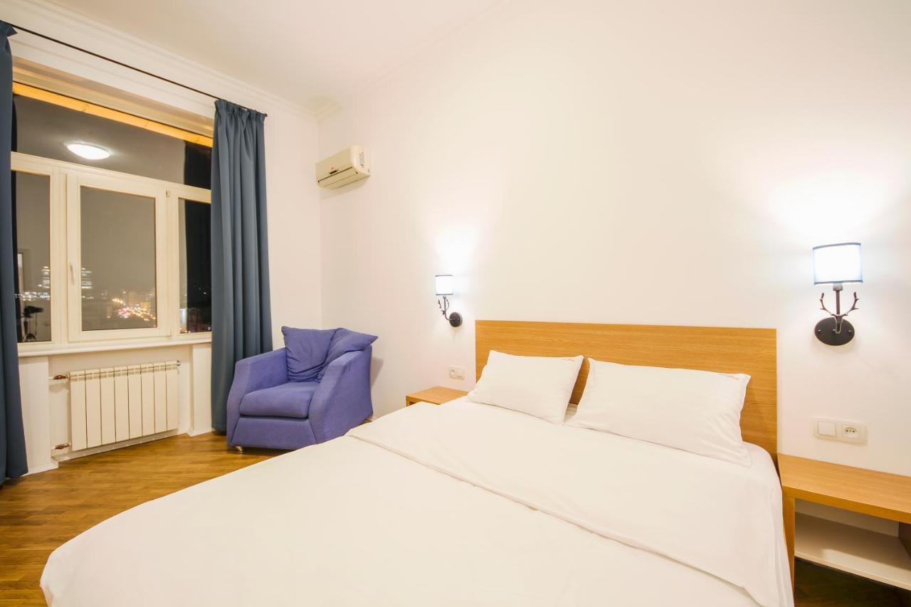Central Dayflat Apartments Kiev Buitenkant foto